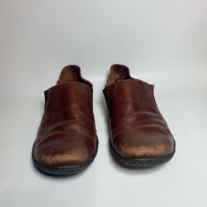 Born brown leather slip on shoes size 10